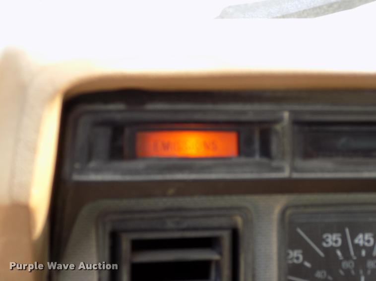 image for item DP9387 1986 Ford F150 pickup truck