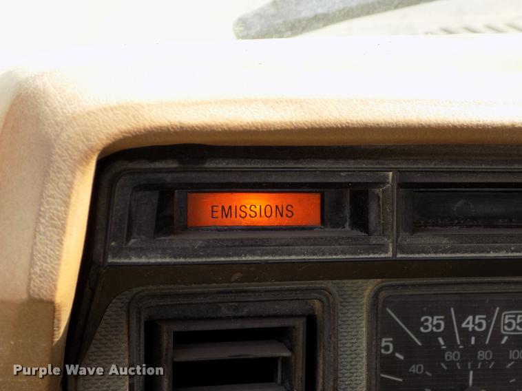 image for item DP9387 1986 Ford F150 pickup truck