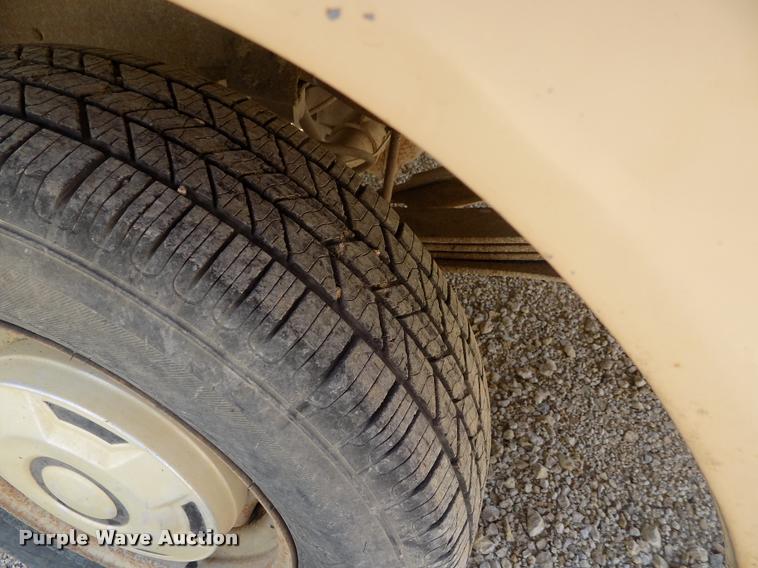 image for item DP9387 1986 Ford F150 pickup truck