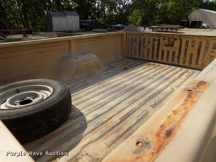 image for item DP9387 1986 Ford F150 pickup truck