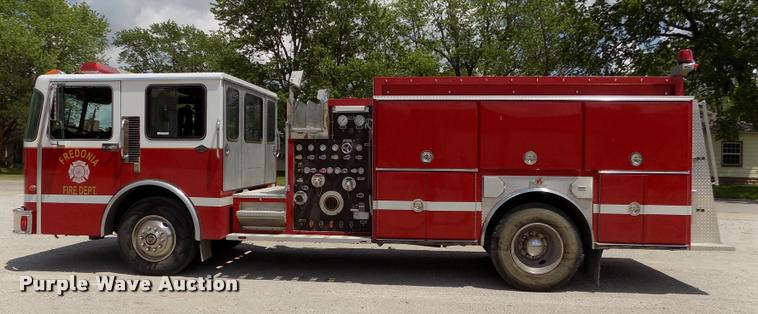 image for item DP9392 1994 Spartan Metro Star fire truck
