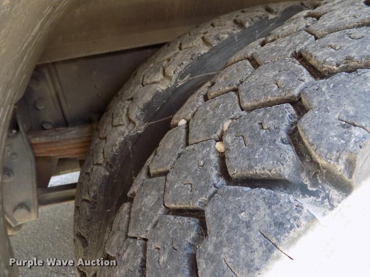 image for item DP9392 1994 Spartan Metro Star fire truck