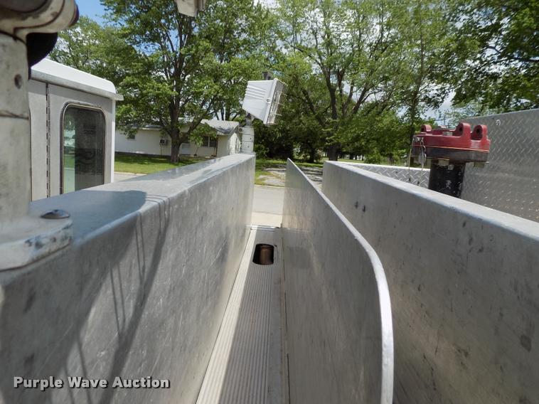 image for item DP9392 1994 Spartan Metro Star fire truck