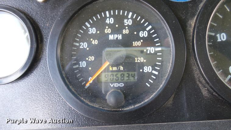 image for item DQ9181 2003 Blue Bird TC2000 school bus