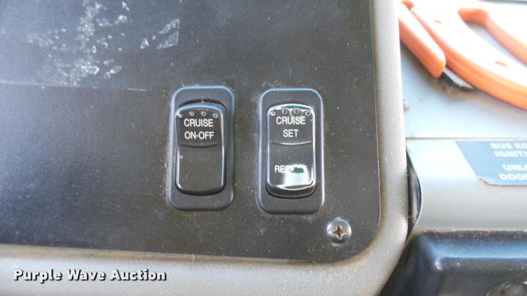 image for item DQ9181 2003 Blue Bird TC2000 school bus