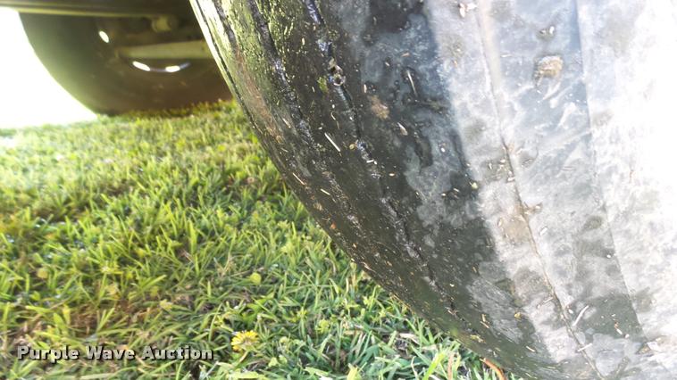 image for item DQ9181 2003 Blue Bird TC2000 school bus