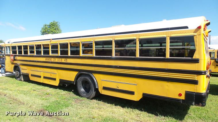 image for item DQ9182 2000 Blue Bird TC2000 school bus