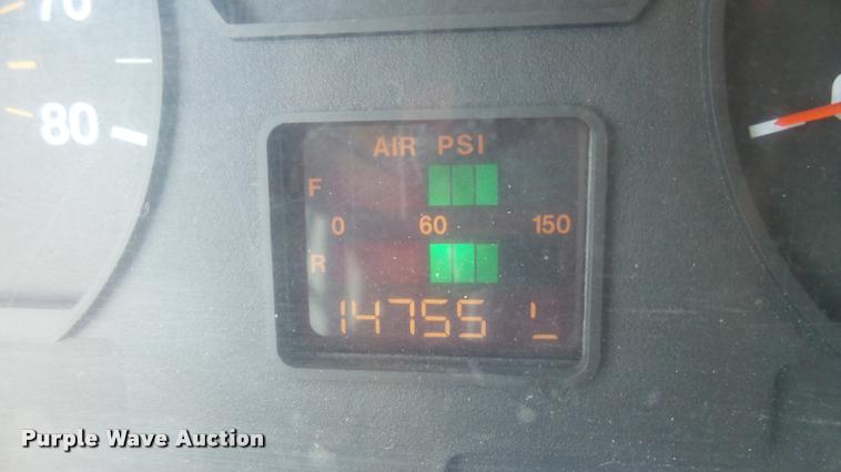 image for item DQ9182 2000 Blue Bird TC2000 school bus