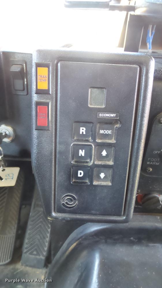 image for item DQ9182 2000 Blue Bird TC2000 school bus