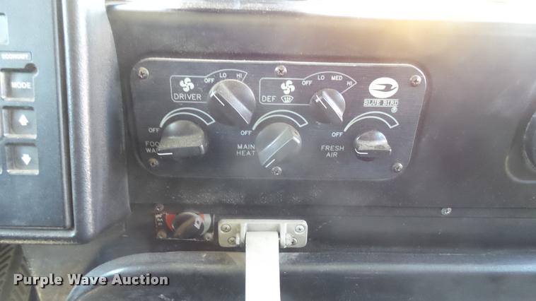 image for item DQ9182 2000 Blue Bird TC2000 school bus