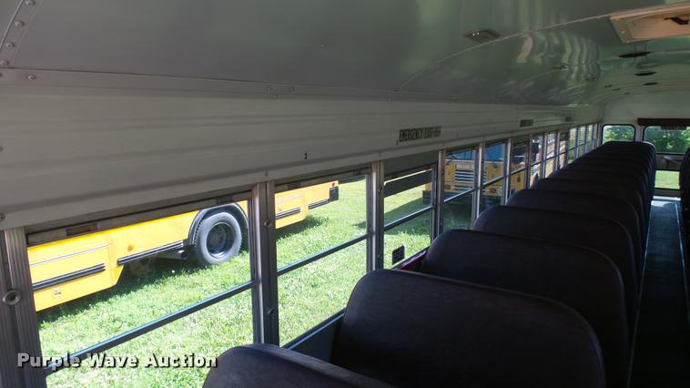 image for item DQ9182 2000 Blue Bird TC2000 school bus