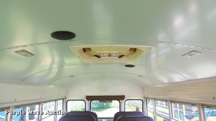 image for item DQ9182 2000 Blue Bird TC2000 school bus