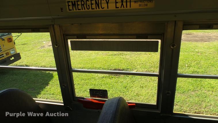 image for item DQ9182 2000 Blue Bird TC2000 school bus