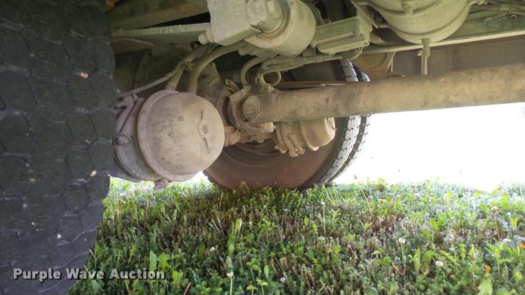 image for item DQ9182 2000 Blue Bird TC2000 school bus