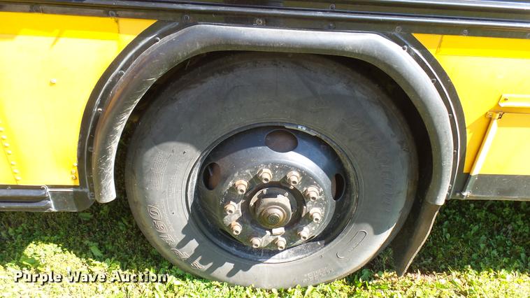 image for item DQ9182 2000 Blue Bird TC2000 school bus