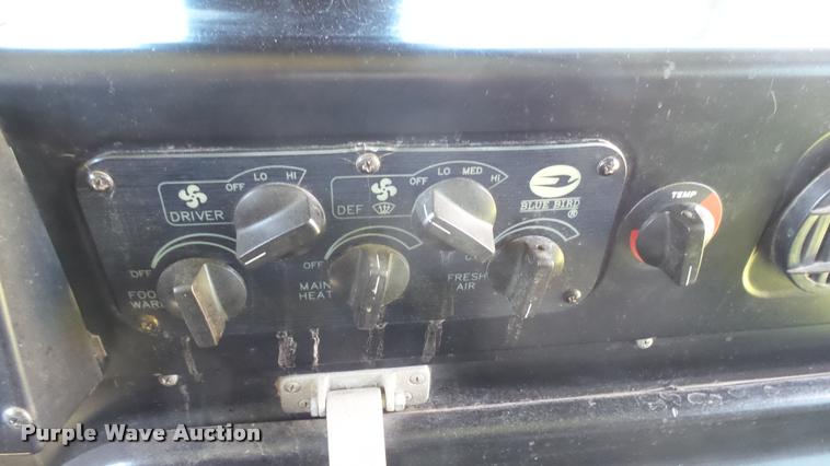 image for item DQ9185 2001 Blue Bird TC2000 school bus