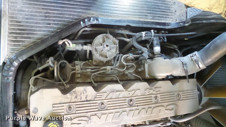 image for item DQ9185 2001 Blue Bird TC2000 school bus