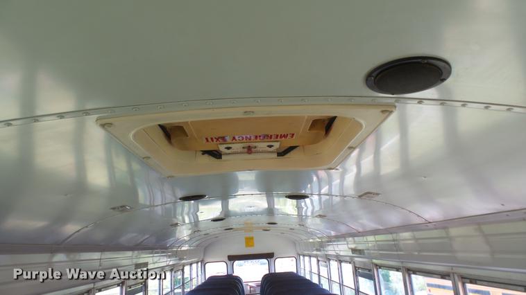 image for item DQ9185 2001 Blue Bird TC2000 school bus