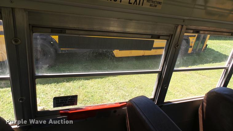 image for item DQ9185 2001 Blue Bird TC2000 school bus