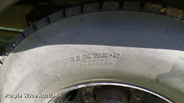 image for item DQ9185 2001 Blue Bird TC2000 school bus