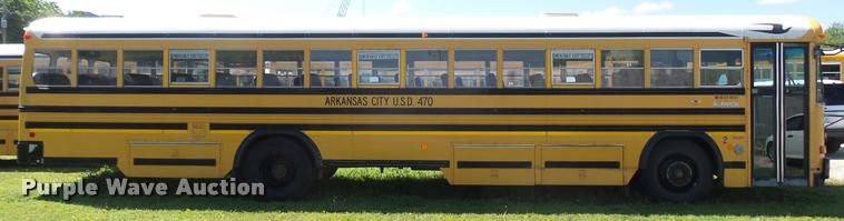 image for item DQ9186 2005 Blue Bird All American school bus