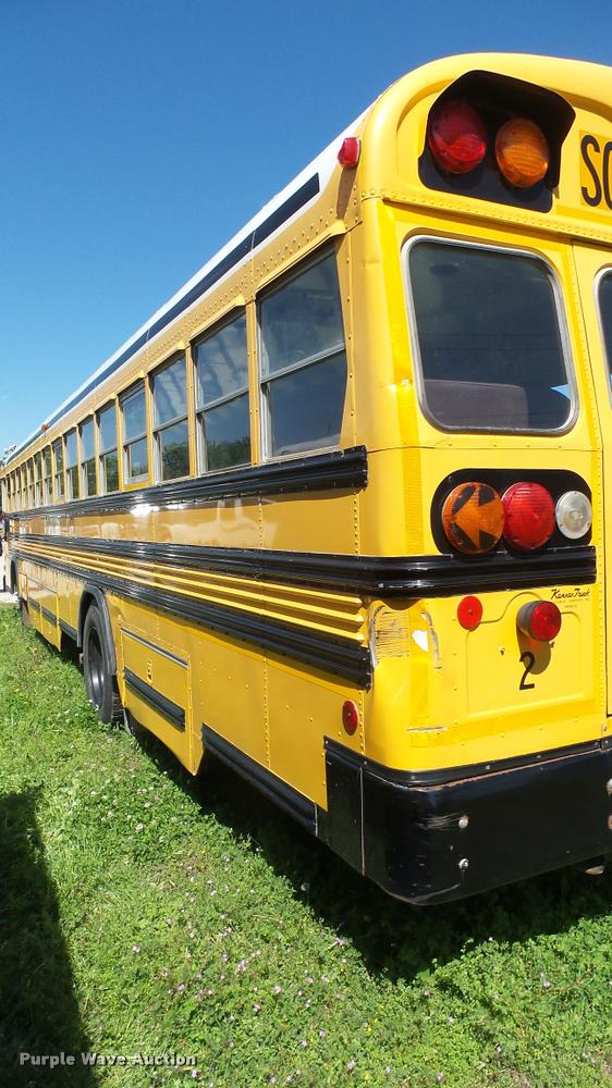 image for item DQ9186 2005 Blue Bird All American school bus