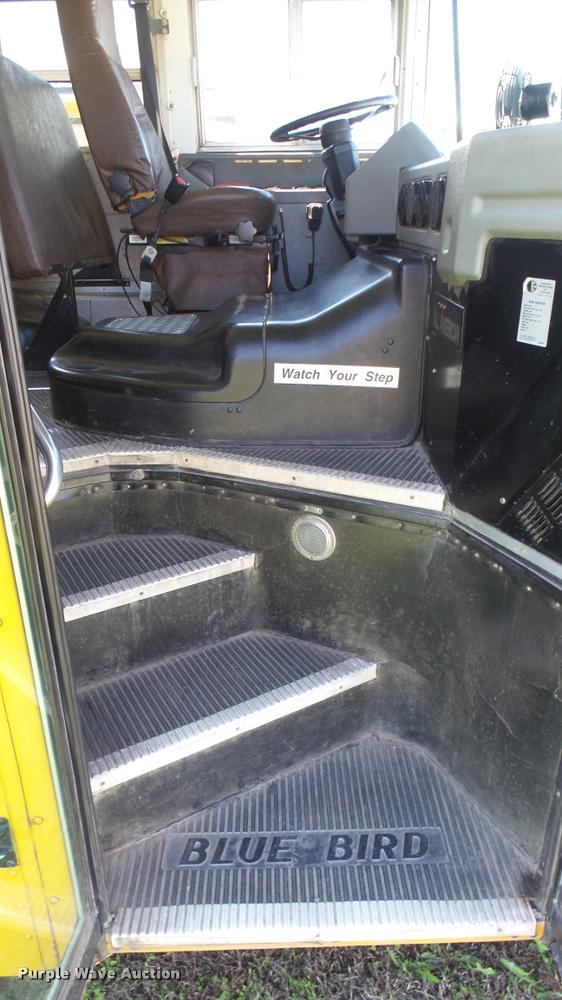 image for item DQ9186 2005 Blue Bird All American school bus