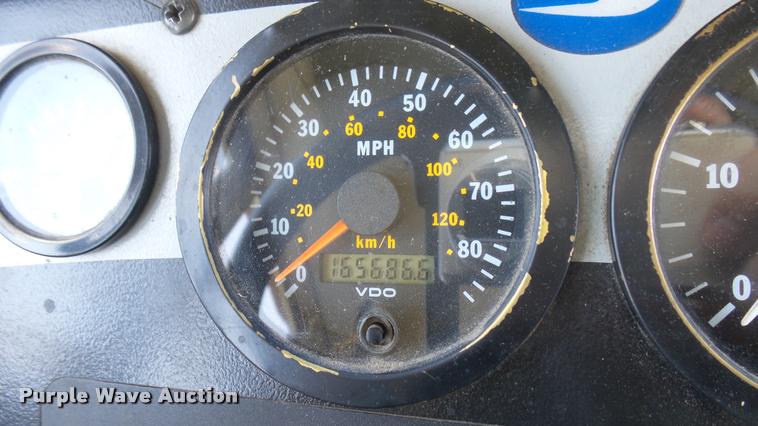 image for item DQ9186 2005 Blue Bird All American school bus