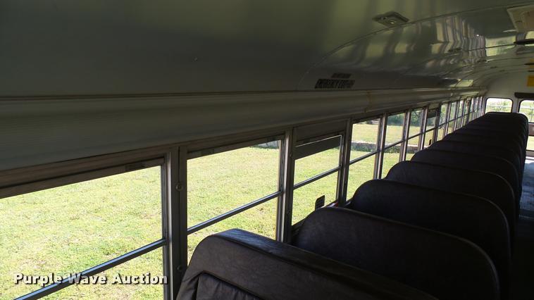 image for item DQ9186 2005 Blue Bird All American school bus