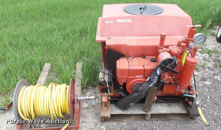 image for item DQ9205 FMC Bean R10 pump