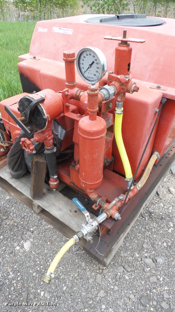 image for item DQ9205 FMC Bean R10 pump