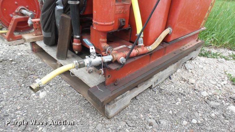 image for item DQ9205 FMC Bean R10 pump