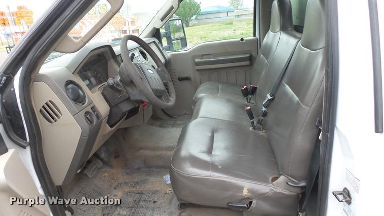 image for item DQ9206 2009 Ford F450 Super Duty service truck