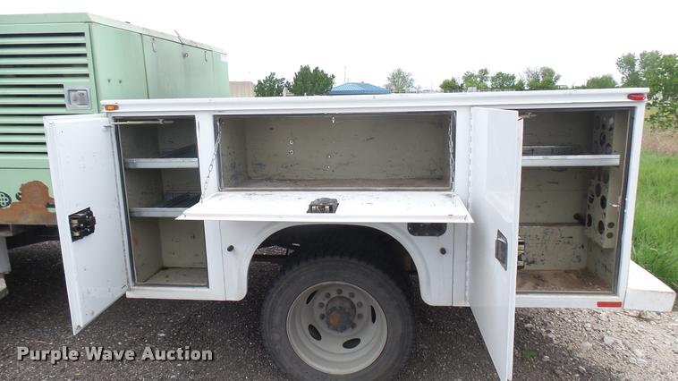 image for item DQ9206 2009 Ford F450 Super Duty service truck