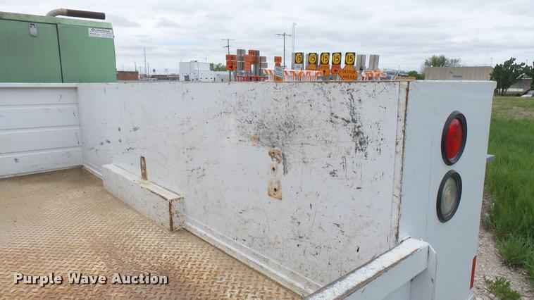 image for item DQ9206 2009 Ford F450 Super Duty service truck