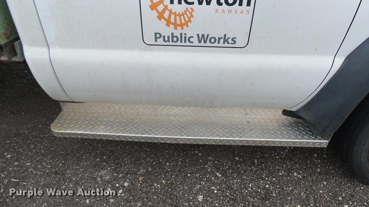 image for item DQ9206 2009 Ford F450 Super Duty service truck