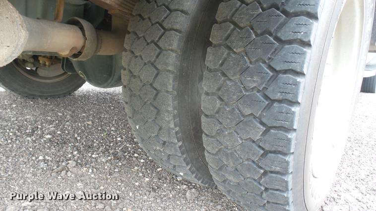 image for item DQ9206 2009 Ford F450 Super Duty service truck