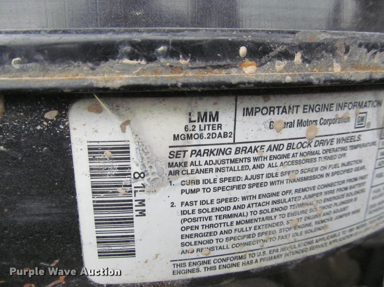 image for item J2562 1991 Chevrolet 3500 flatbed pickup truck