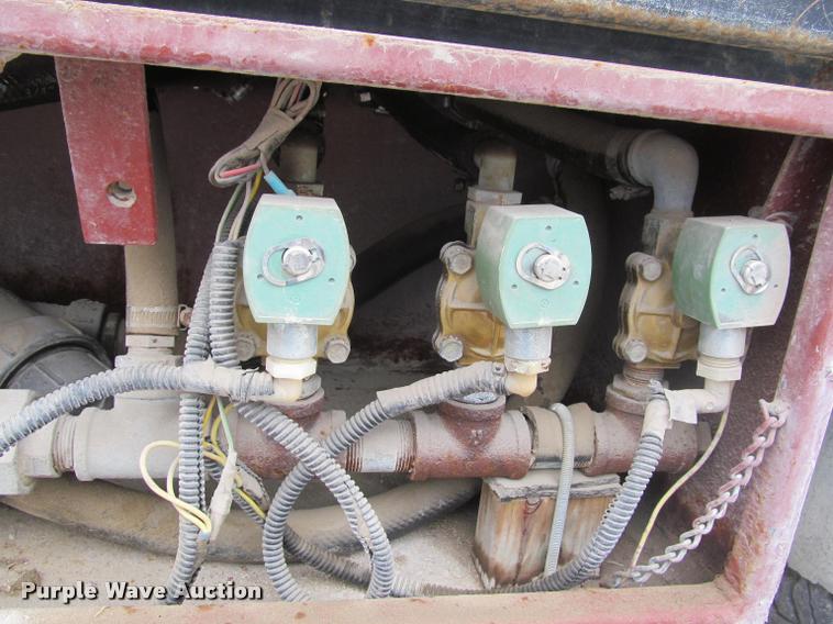 image for item J2562 1991 Chevrolet 3500 flatbed pickup truck