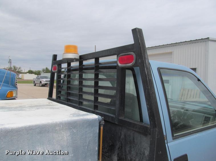 image for item J2562 1991 Chevrolet 3500 flatbed pickup truck