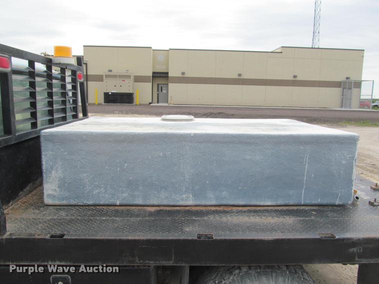 image for item J2562 1991 Chevrolet 3500 flatbed pickup truck