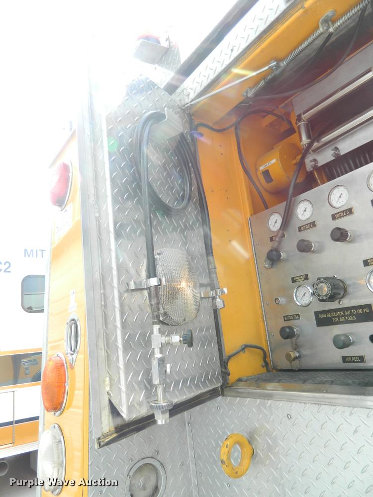 image for item K2556 1984 GMC Savanna C7000 rescue vehicle