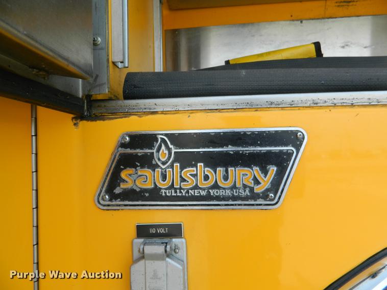 image for item K2556 1984 GMC Savanna C7000 rescue vehicle