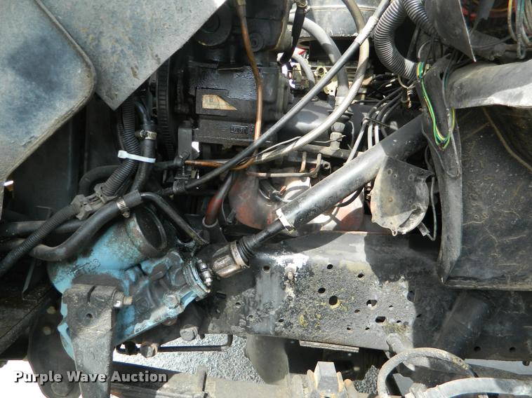 image for item K2556 1984 GMC Savanna C7000 rescue vehicle