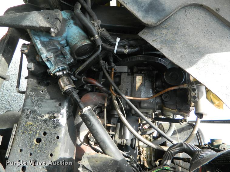 image for item K2556 1984 GMC Savanna C7000 rescue vehicle