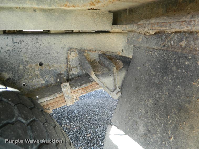 image for item K2747 1996 International 3800 school bus