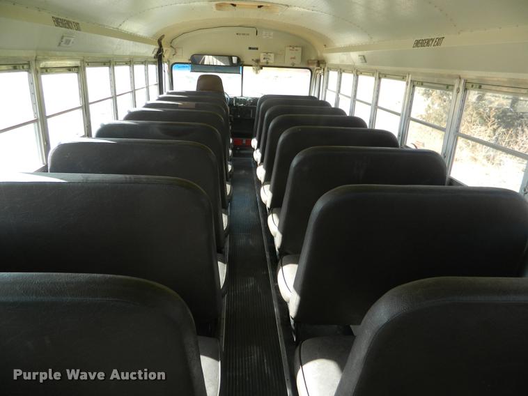 image for item K2747 1996 International 3800 school bus