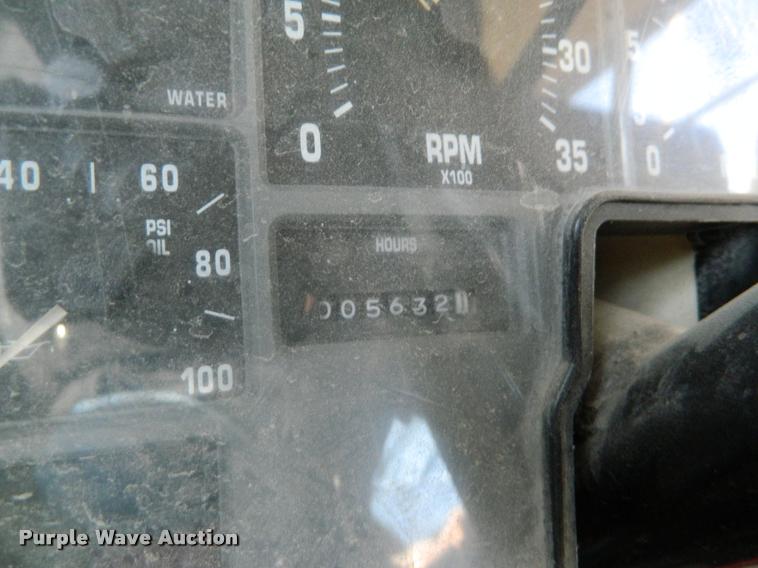 image for item K2747 1996 International 3800 school bus