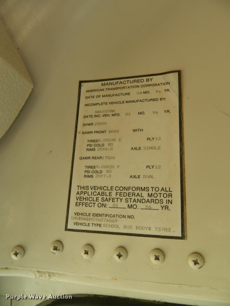 image for item K2747 1996 International 3800 school bus