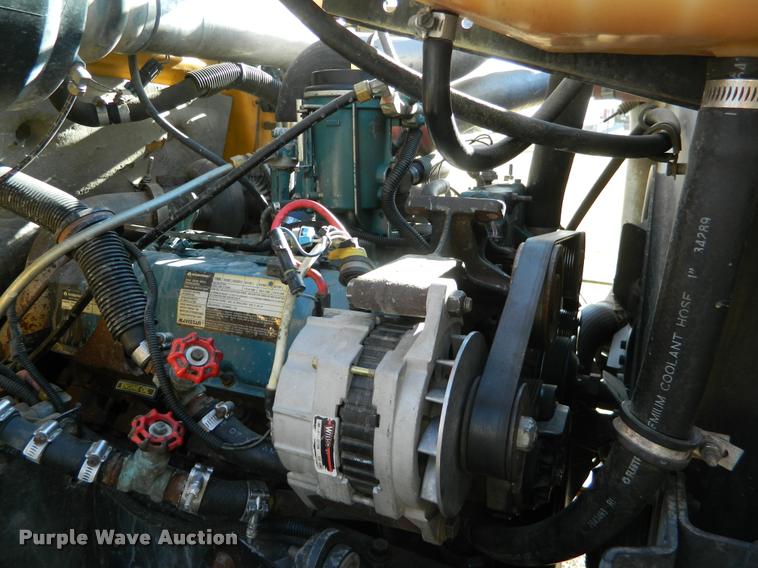 image for item K2747 1996 International 3800 school bus